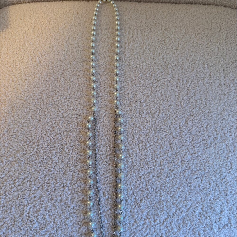 Pearl and Chain Fashion Necklace